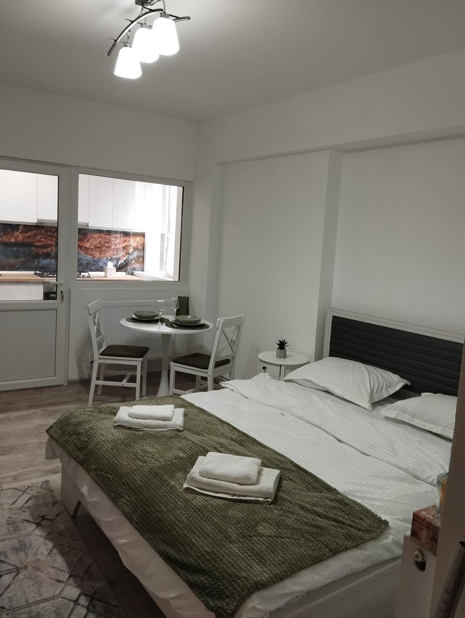 Amber Studio Craiova Kültér fotó