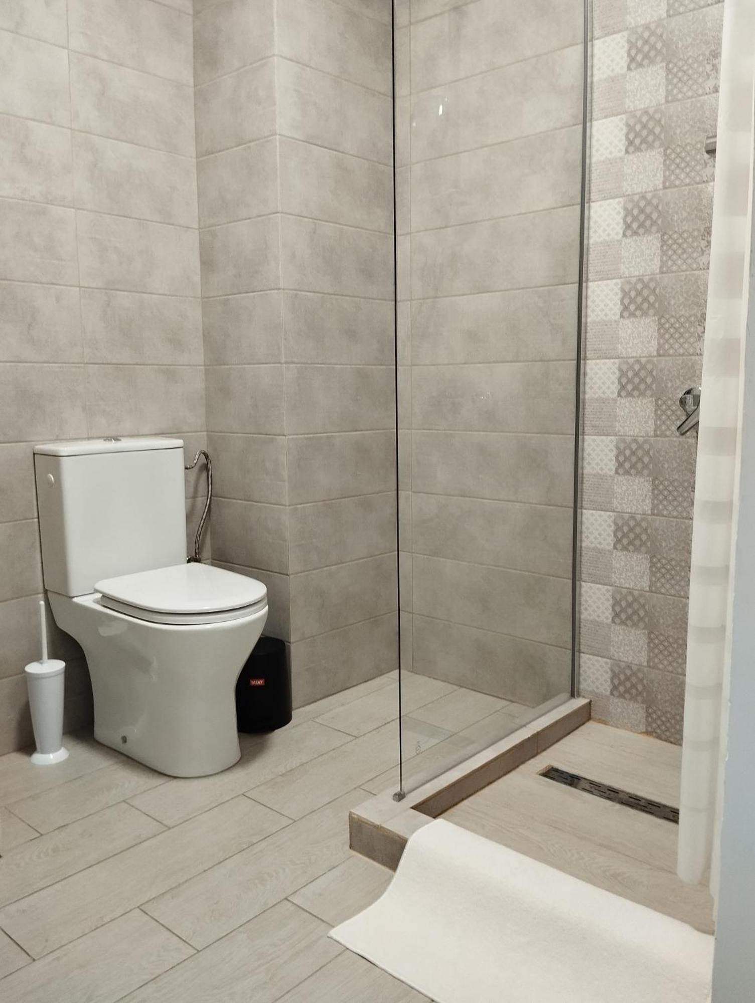 Amber Studio Craiova Kültér fotó